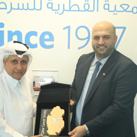 Nassereddine Visits the Qatar Cancer Society