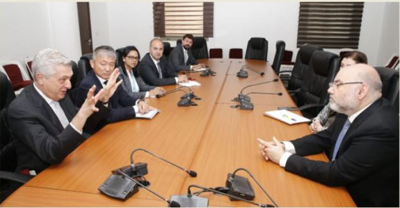 Minister Abiad Met with UN High Commissioner for Refugees Filippo Grandi