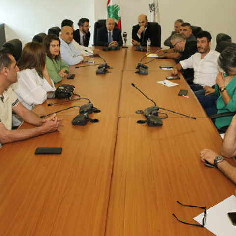 Nassereldine Receives a Delegation from the General Labor Union