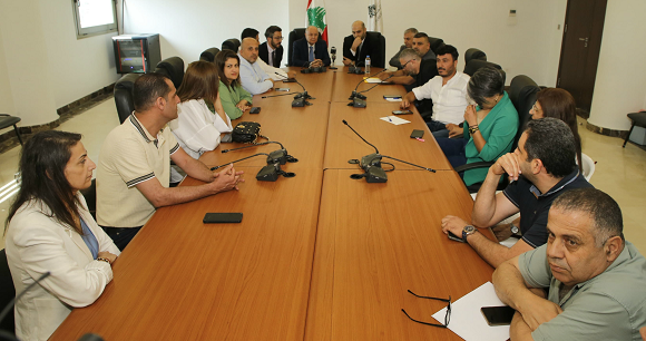 Nassereldine Receives a Delegation from the General Labor Union