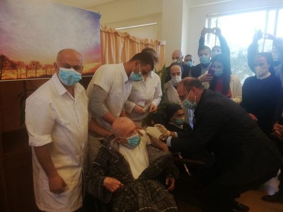 Minister Hasan Launches the Vaccination Campaign at Jesus the King Hospital, Broummana