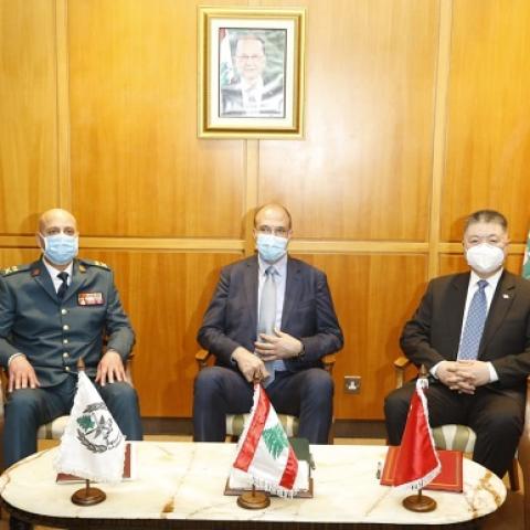 A Shipment of Sinopharm Vaccine Donated by the Chinese Government Arrives in Lebanon
