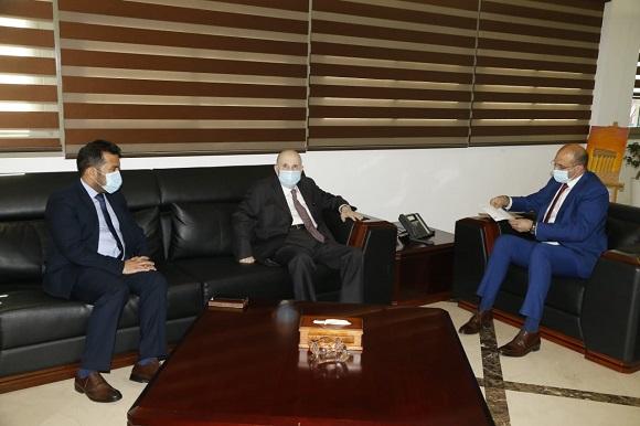 Hasan Receives an Invitation to Participate in the 55th Session of the Arab Health Ministers' Council