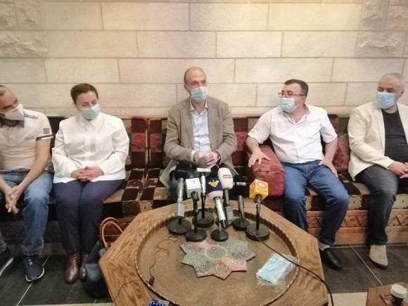 Hasan Met with a Delegation of Beqaa Hospitals' Health Committees