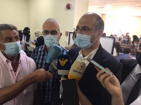 Hasan Visits Zahleh Hospital: The Pfizer Marathon Will also Take Place in other Governorates