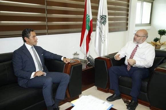 Minister Abiad Discussed the Arrangements for Receiving Omani Medical Assistance