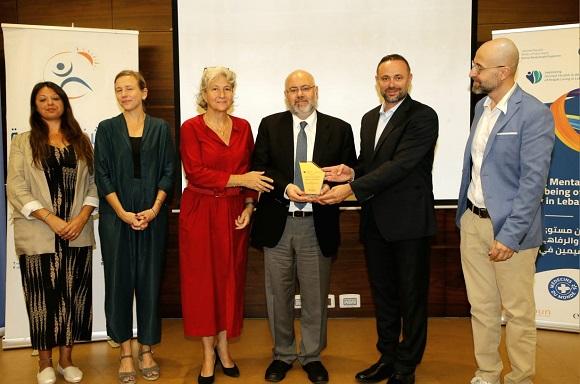  الأبيض رعى اليوم الطبي الخاص بتعزيز الصحة النفسية والوقاية من الإدمان