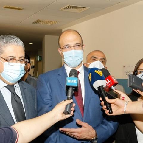 Minister Hasan Launched a Campaign to Vaccinate Government Employees
