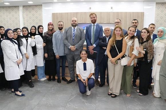 ناصر الدين تفقد ووفد البنك الدولي مركز "النقاء" الطبي للرعاية الأولية