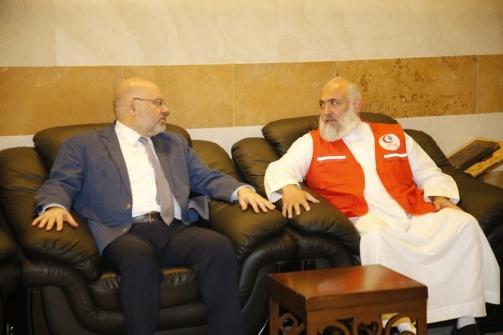 The Minister of Health Visits Subul Al Salam Ambulance Service and was Briefed on Its Work