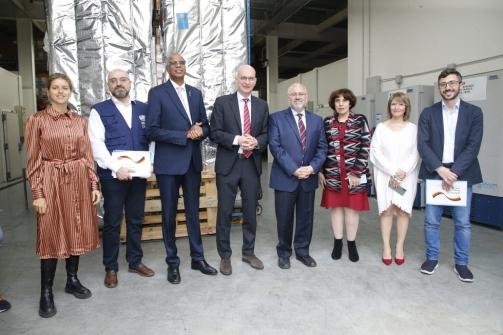 Abiad Receives from the German Ambassador a Donation of Special Supplies for Treating War-Wounded People
