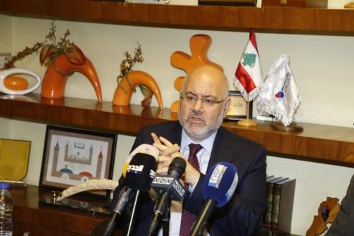 الأبيض جال على القطاع الاستشفائي في الضاحية وأكد على إعادة الإعمار