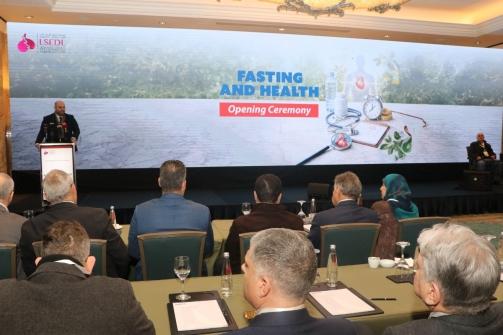 Nassereldine Inaugurates the Fasting and Health Conference