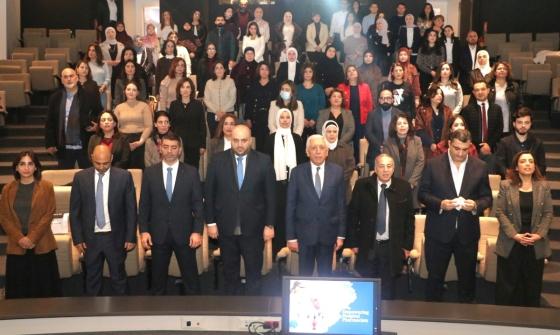 وزير الصحة افتتح برنامج "تمكين صيادلة المستشفيات" وأكد العمل على تحسين الجعالة من دون التأثير على سعر الدواء