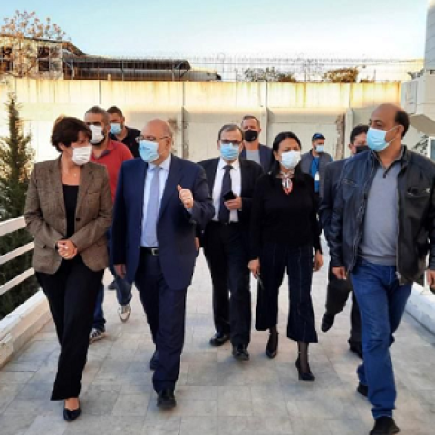 Grillo Handed over 500,000 Pfizer Vaccines to Minister Abiad