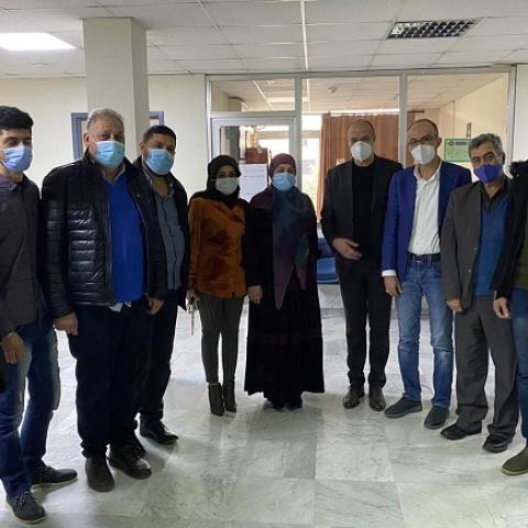 حسن أعلن خفض كلفة فحوص PCR في المستشفيات الحكومية إلى 100 ألف اعتبارا من الاثنين المقبل 
