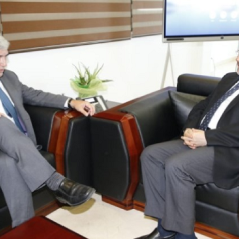 Minister Abiad Met with the World Bank Delegation to Examine Projects in Support of Primary Health Care