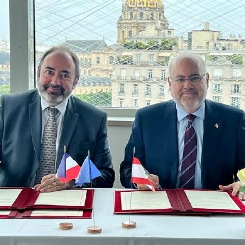 Abiad and His French Counterpart Signed a Framework Agreement for Coordination of Assistance Programs