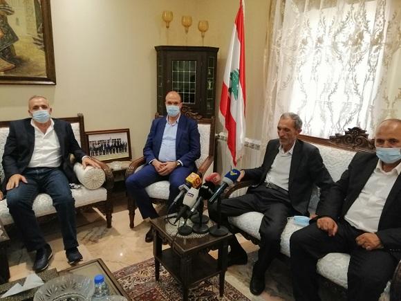 Minister Hasan Meets with a Delegation from Akroum