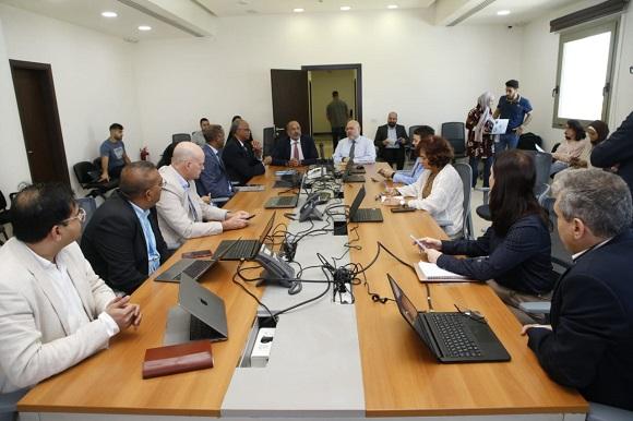 الابيض بحث مع وفد من ممثلي جمعيات الامم المتحدة في لبنان في سبل التعاون والدعم لخطة الطوارئ