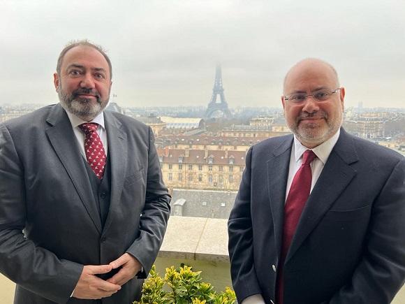 Minister Abiad Met with his French Counterpart in France