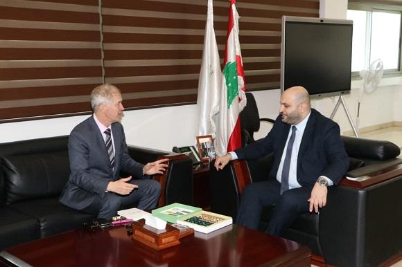 Nassereddine Meets Belgian Ambassador, Discusses “Israeli” Attacks on Medical Crews
