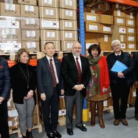 Abiad Visits the Karantina Warehouse and Public Hospital with a Delegation from the Republic of Korea and UNICEF 