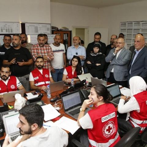 Abiad Inspects Tyre Hospitals, Shelters for Displaced Persons, and the Disaster Management Unit