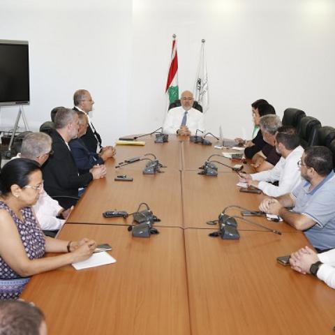 Abiad Chairs a Meeting of Iklim Al-Kharoub to Raise the Region's Readiness in Case the Aggression Expands