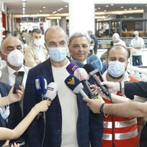 وزير الصحة افتتح مركز ميغا سنتر الاكبر للتلقيح في لبنان بادارة الصليب الاحمر
