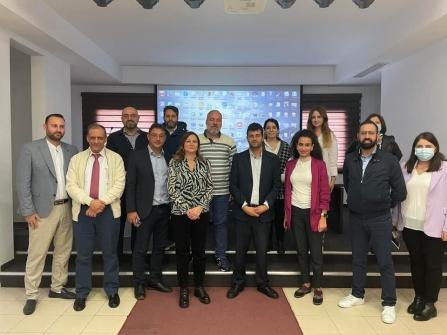 الأبيض أطلق الورشات التدريبية للصيادلة على نظام تتبع الادوية