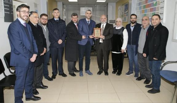 وزير الصحة زار مركز المكارم ومستشفى اورانج ناسو