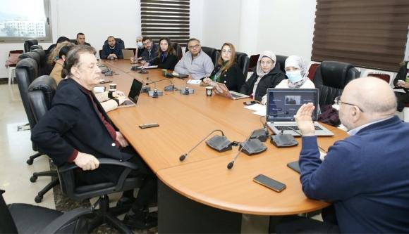 الابيض ترأس اجتماعاً لتنسيق جهوزية القطاع الصحي للكوارث والهزات الارضية