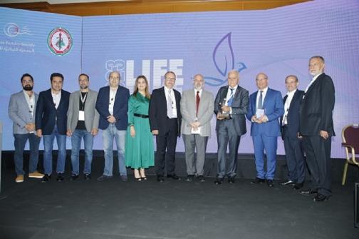 الأبيض نوه بانعقاد 6 مؤتمرات طبية: دليل على عدم انهيار النظام الصحي وتعزيز الثقة بالمستقبل 