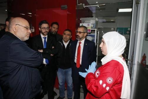 الابيض من النبطية : القطاع الطبي صامد ويقدم أغلى ما يملك تجاه اهلنا والوطن