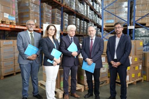 الأبيض تسلم من اليونيسف 33 طناً من المستلزمات الطبيّة الأساسيّة للمساعدة على رفع الجهوزية في حال توسع العدوان