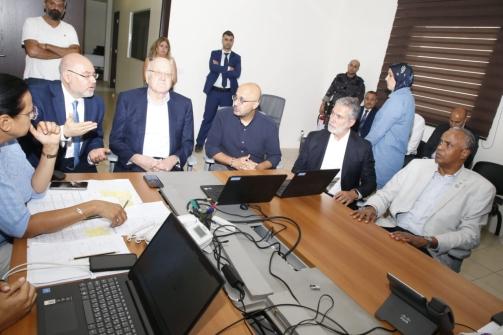 ميقاتي تلقى اتصال تضامن من اردوغان وتفقد مركز طوارىء الصحة