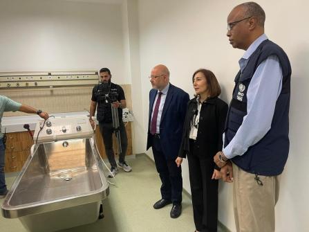 الوزير الأبيض اعلن بدء العمل بأقسام جديدة في المستشفى التركي اعتبارًا من صباح غد الثلاثاء