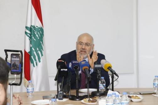 الأبيض جال على القطاع الاستشفائي في الضاحية وأكد على إعادة الإعمار