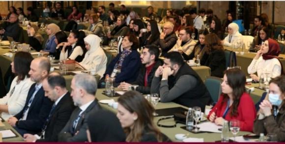 ناصر الدين مثل رئيس الحكومة في افتتاح مؤتمر الإختراقات المبتكرة في طب الجلد وأورامه